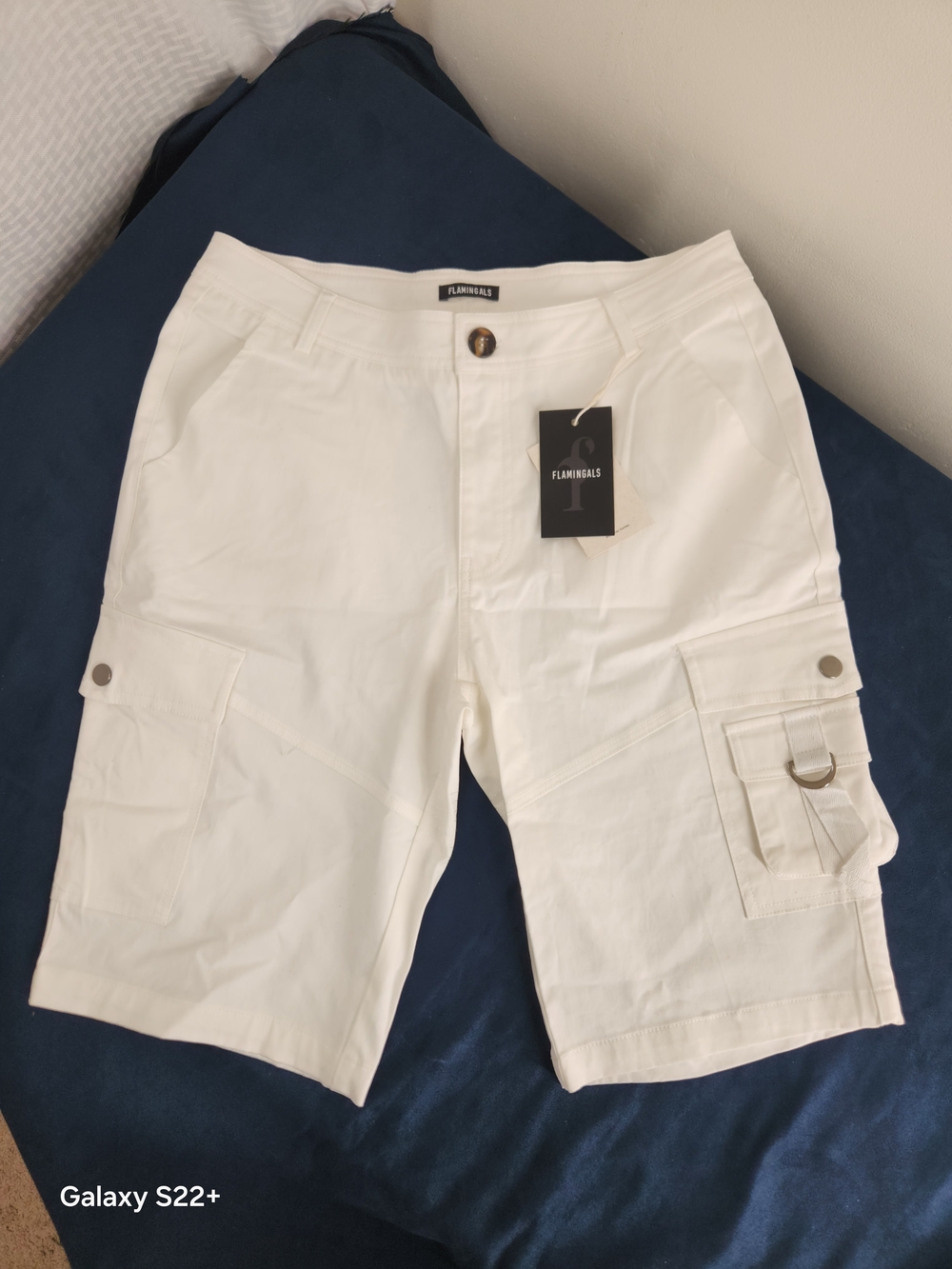 Women's White Cargo Shorts.  E03